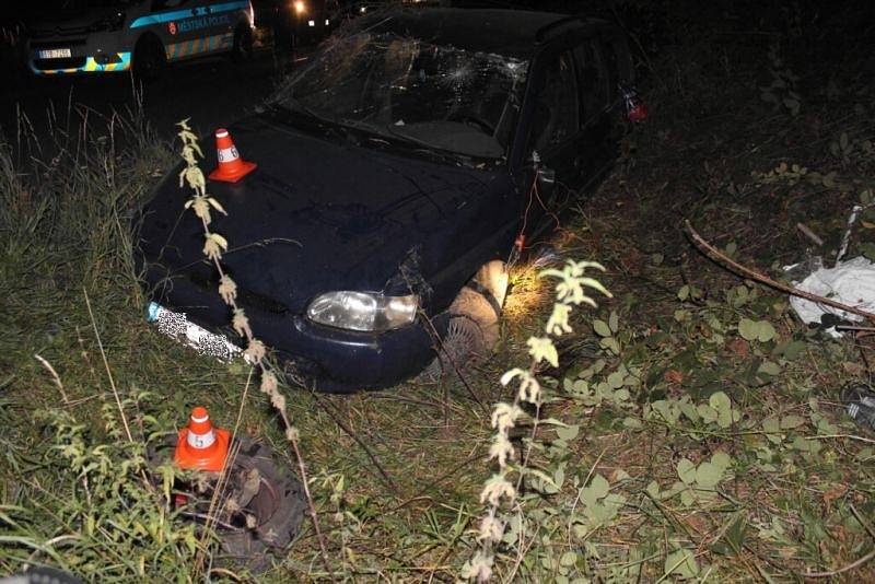 Nepoučitelný je nespíš čtyřiadvacetiletý řidič, který ve čtvrtek 29. srpna krátce po 21. hodině havaroval v Bílovci-Lubojatech.