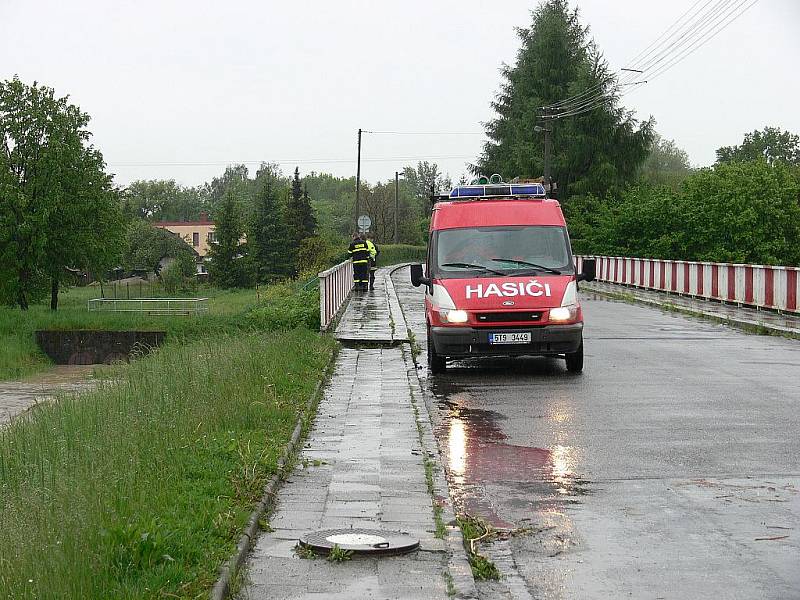 Mošnov - pondělí 17. května odpoledne.