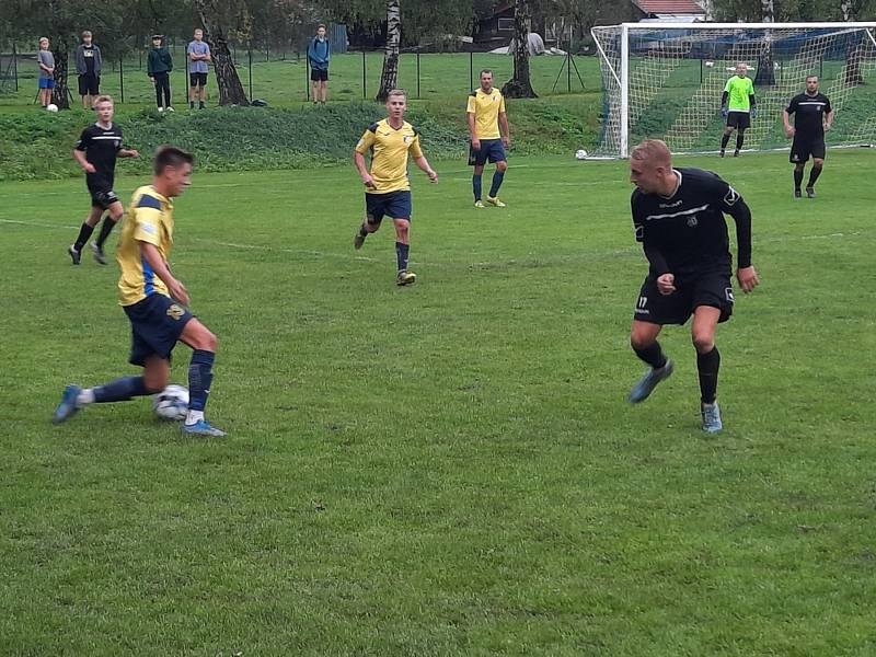 Zápas 6. kola I.A třídy, skupiny B, Libhošť - Bystřice 2:3.