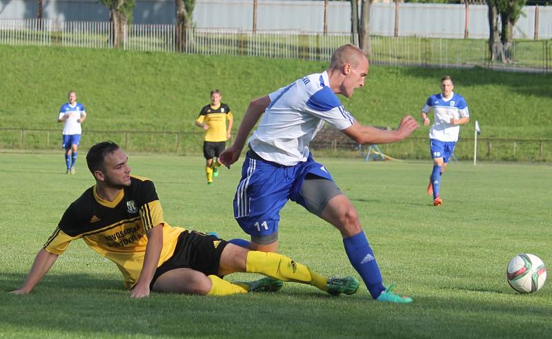 Divizní fotbalisté Nového Jičína inkasovali v posledním zápase sezony vyrovnávací branku v 88. minutě a skončili čtvrtí. FK Nový Jičín – FK Nové Sady1:1.