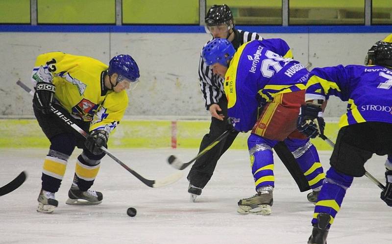 Snímky z utkání HC Studénka – HK Krnov 2:4 (1:3, 0:0, 1:1).