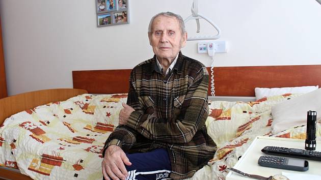 Téměř čtyřiadevadesátiletý Jan Mička z Mořkova má zajímavé vzpomínky na svá chlapecká léta ke konci druhé světové války.