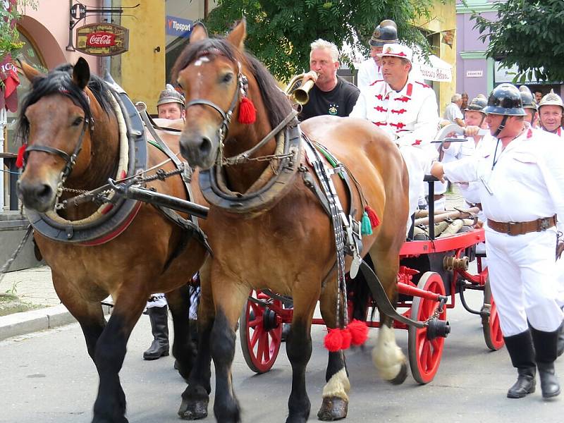 Oderští hasiči oslavili své 150. výročí ukázkou techniky. 