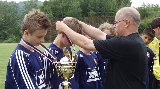 Nejlepší starší žáci se předsatvili v třídením finálovém turnaji mezikrajských výběrů U14 v Jakubčovicích nad Odrou a U13 ve Fulneku.