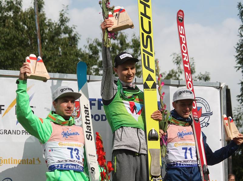 Skokanský víkend ve Frenštátě pod Radhoštěm vyvrcholil nedělním 6. ročníkem Memoriálu Jiřího Rašky