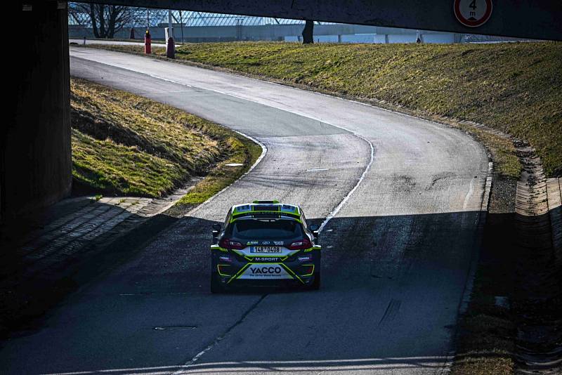Erik Cais ze stáje Orsák Rally Sport testoval v Kopřivnici na polygonu před bližicím se mistrovství světa WRC v Chorvatsku.