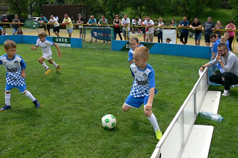 Fotbalové finále Ligy mistrů starších a mladších přípravek začalo v sobotu 26. června 2021 ve sportovním areálu v Jakubčovicích nad Odrou.