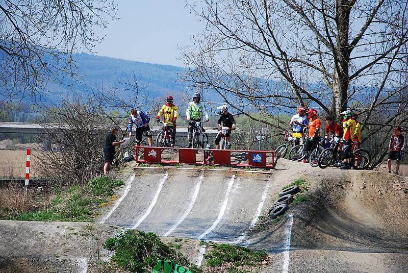 Mankovice na Novojičínsku patřily v sobotu 11. dubna příznivců fourcrossu.