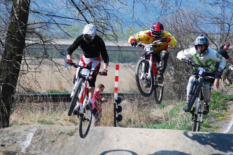 Mankovice na Novojičínsku patřily v sobotu 11. dubna příznivců fourcrossu.