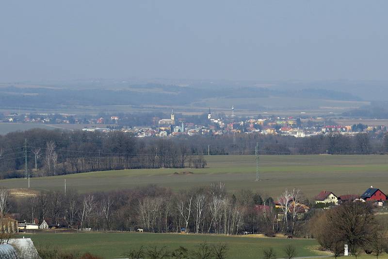 Bernartice nad Odrou byly za 2. světové války starousedlickou obcí, kde žili až na výjimky česky hovořící obyvatelé.