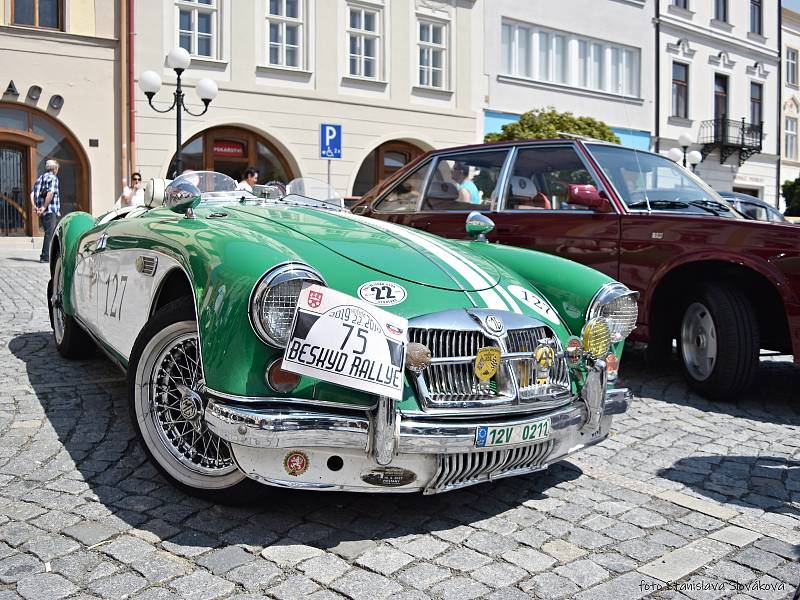 Beskydská rallye v Příboru.