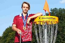 Novopečený juniorský mistr Evropy Bohdan Bílek se kvalifikoval na nejprestižnější discgolfový turnaj na světě – United States Disc Golf Championships.