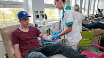 Hokejisté HC Tatry Kopřivnice darovali krev v krevním centru v Ostravě-Porubě.