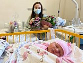 Prvním letošním miminkem narozeným v novojičínské nemocnici je dívenka Laura. Na svět přišla 1. ledna 2022 ve 2 hodiny a 27 minut.