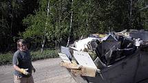 Členové mysliveckého sdružení z Bílova věnovali několik posledních dubnových dnů úklidu přírody v okolí své obce. Nakonec sesbírali odpadu na dva velkoobjemové kontejnery.