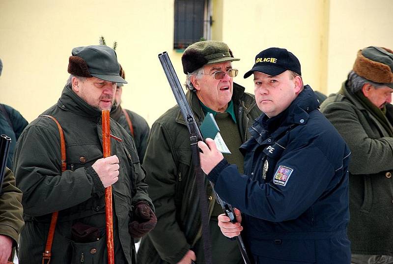 Policejní kontroly u myslivců dopadly dobře.