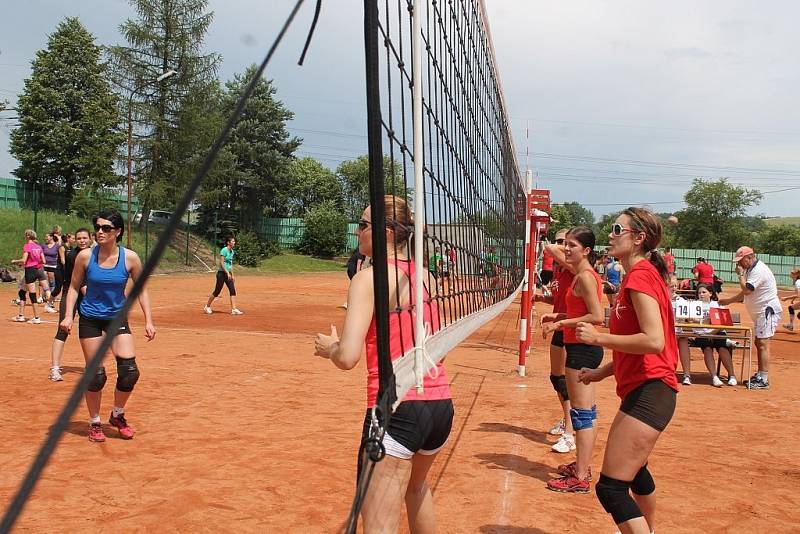 Volejbalový turnaj v Hodslavicích měl v sobotu 5. července a v neděli již 41. ročník.