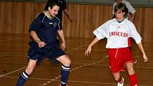 Futsalisté jakubčovické Baracudy ve 12. kole II- ligy, skupiny Východ, prohráli na palubovce hodonínských Buldoků vysoko 3:11.