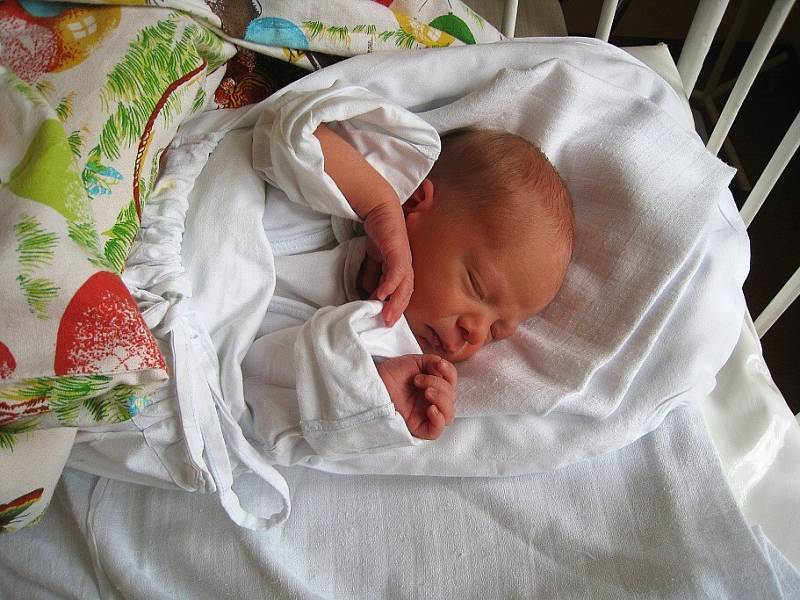 Adam Kovář, Nový Jičín, nar. 16.5.2009, 47 cm, 2,60 kg, nemocnice Nový Jičín.