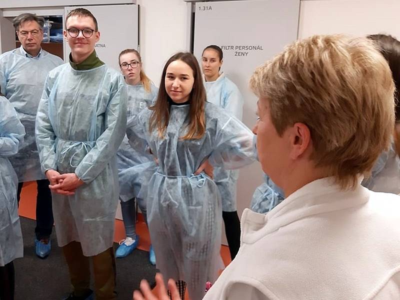 Do nemocnice, konkrétně do novojičínské, se studenti oderské zdravotnické školy podívali se studenty z Německa už v rámci projektu Erasmus+ nedlouho před vypuknutím pandemie koronaviru.