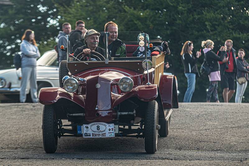 V sobotu 3. září se uskutečnilo v Kopřivnici mezinárodní Tatra Veterán Rallye Beskydy na počest Monsieur Dakar Karla Lopraise.