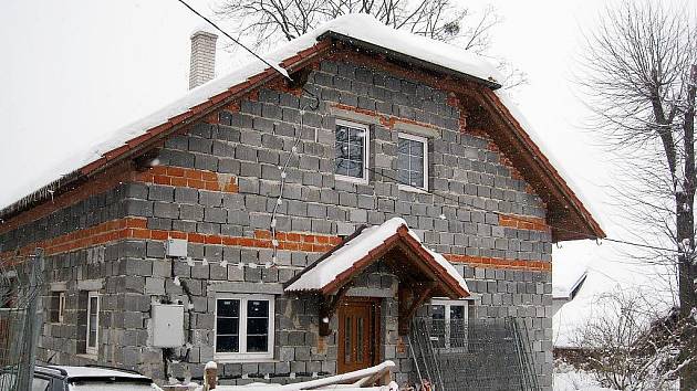 Do objektu se brzy přestěhuje i obecní úřad.