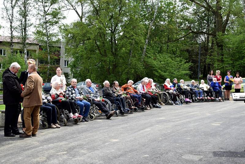 Dlouho očekávaná modernizace domova pro seniory je u konce. Klientům nabízí nové služby, větší komfort i pohodlí