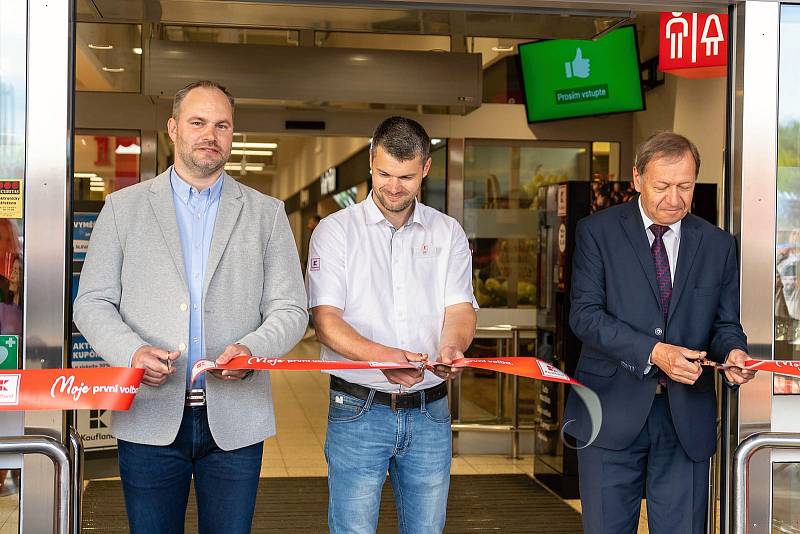 Kopřivnický Kaufland je po modernizaci.