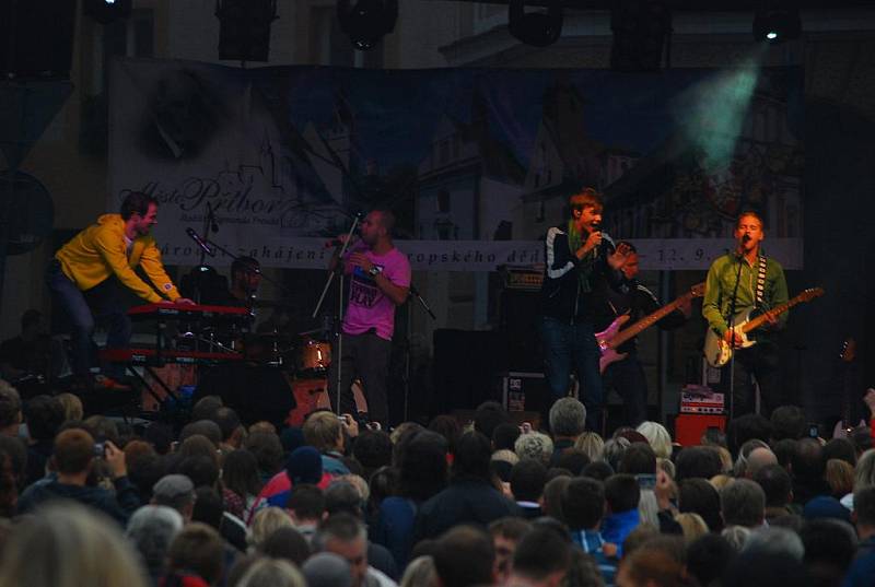 V rámci Národního zahájení Dne evropského dědictví se konala na příborském náměstí koncert populární skupiny NIGHTWORK.