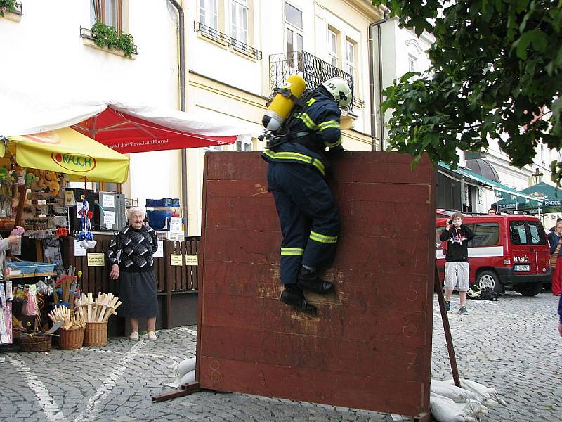 Štramberk patřil v sobotu 29. května hasičům. Na jeho náměstí a dominantě Trúbě se totiž konal další ročník závodu hasičského víceboje TFA Štramberská Trúba.