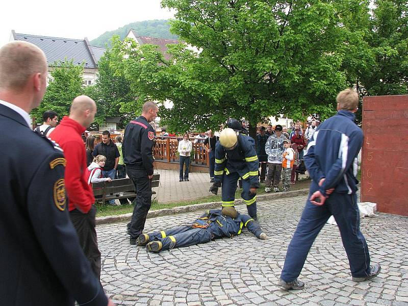 Štramberk patřil v sobotu 29. května hasičům. Na jeho náměstí a dominantě Trúbě se totiž konal další ročník závodu hasičského víceboje TFA Štramberská Trúba.