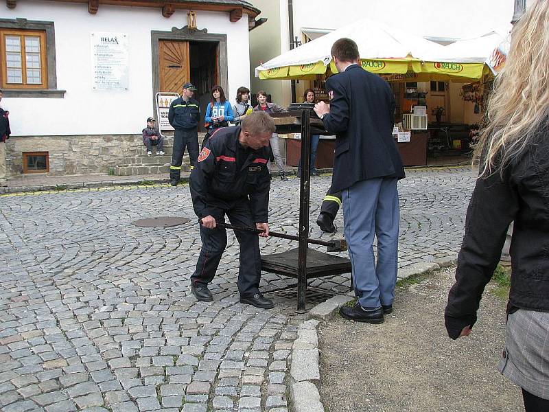 Štramberk patřil v sobotu 29. května hasičům. Na jeho náměstí a dominantě Trúbě se totiž konal další ročník závodu hasičského víceboje TFA Štramberská Trúba.