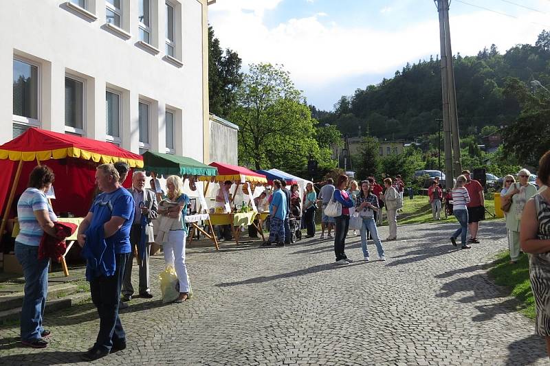 Ve velkém stylu oslavila v sobotu 18. května oderská střední škola šedesáté výročí svého vzniku. 