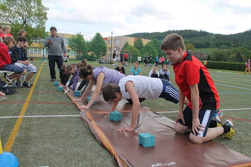 Okresní kolo Odznaku Všestrannosti Olympijských Vítězů se uskutečnilo v pondělí 19. května v Odrách na hřišti ZŠ Pohořská. 