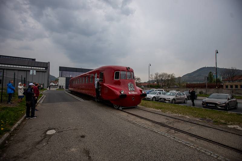 Slovenská strela je unikátní železniční motorový vůz, 4. května 2022 v Kopřivnici.