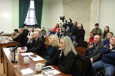Volba starosty, místostarosty a členů rady Příbora 2. února 2023.