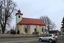 Luboměř patří k nejmenším obcím na Novojičínsku. Na snímku kostel svatého Vavřince.