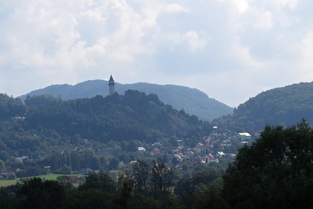 V Závišicích v poslední době nastal stavební boom. Lidé rekonstruují a staví nové domy.