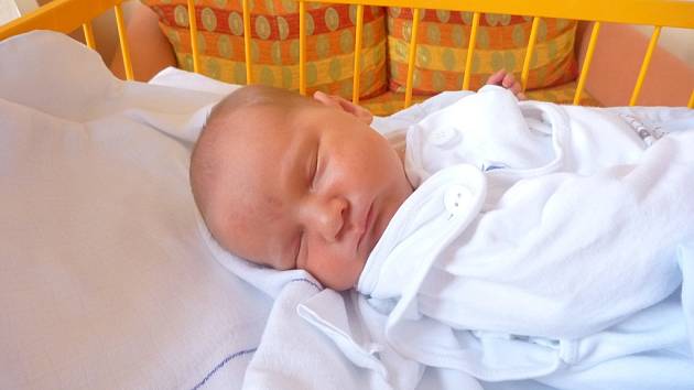 JIŘÍ ZELENÁK, Odry, nar. 4. 10. 2013, 53 cm, 4,46 kg. Nemocnice Nový Jičín.