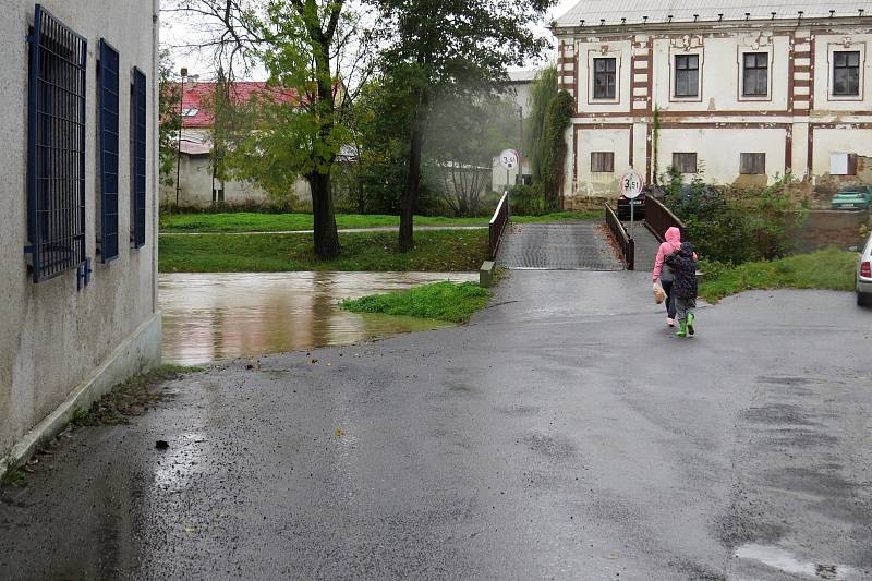 Vážně vypadala ve středu 14. října dopoledne situace v Bravanticích.