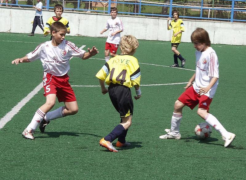 Mladší žáci TJ Nový Jičín porazili ve 23. kole krajského přeboru Třinec B.