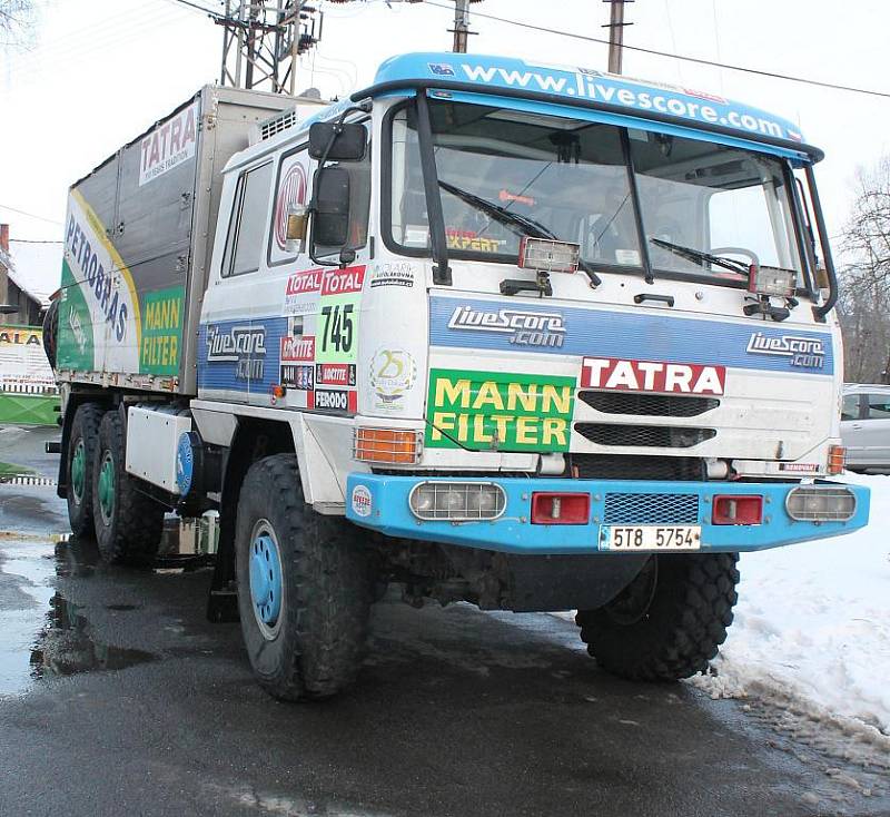 Tomáš Tomeček pobesedoval s příznivci rallye ve Skotnici.