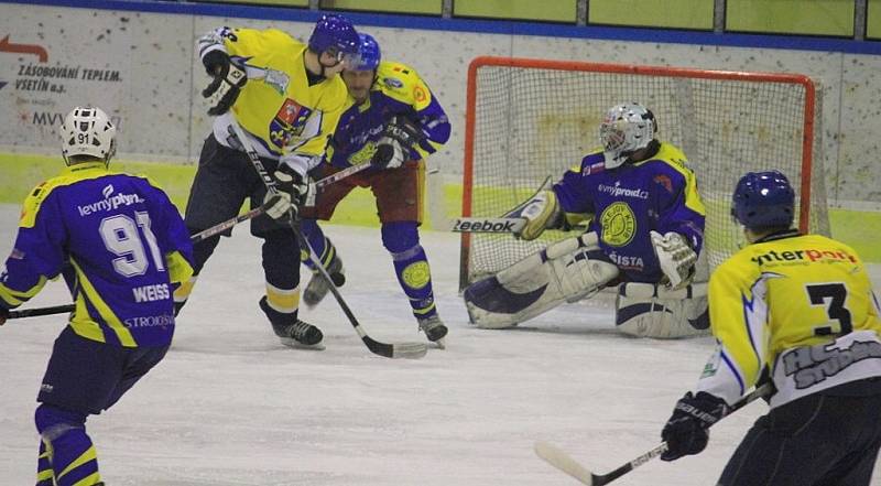 Snímky z utkání HC Studénka – HK Krnov 2:4 (1:3, 0:0, 1:1).