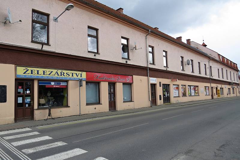 Bartošovice stojí za to navštívit, ať už kvůli zámku, rybníkům nebo vodnímu mlýnu.