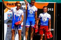 Stupně vítězů v kategorii B (muži 30 až 39 let) při minulém závodě Slezského poháru amatérských cyklistů, ve Velké ceně Lašska.