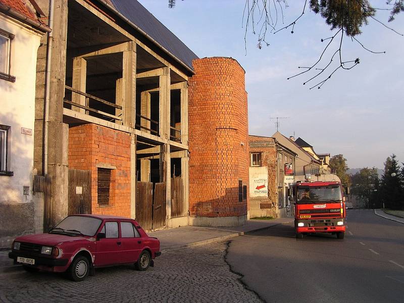 Bývalé kino, a jeho současný stav, bylo předmětem jednání zastupitelstva.