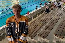 Plavec David Koutný z PK Nový Jičín v bazénu na reprezentačním soustředění v únoru na Lanzarote a na závodech ve francouzském Marseille.