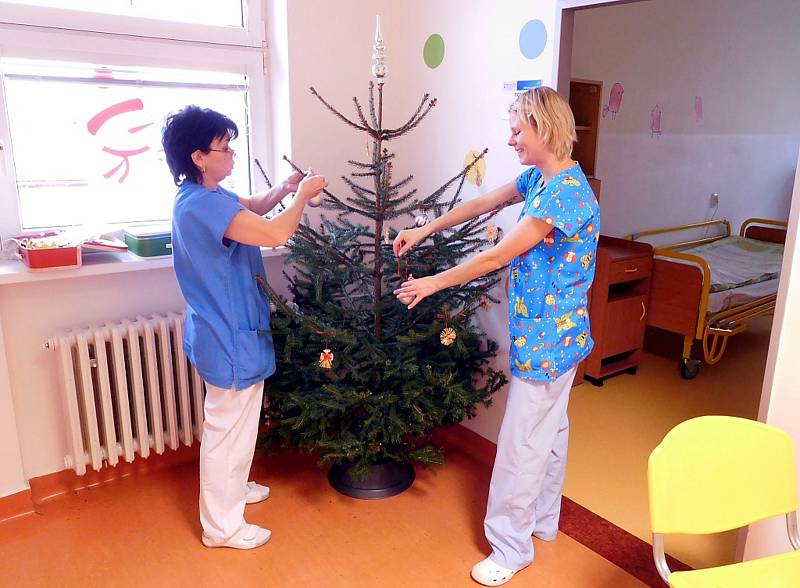 Malí pacienti v novojičínské nemocnici o Vánoce nepřijdou.