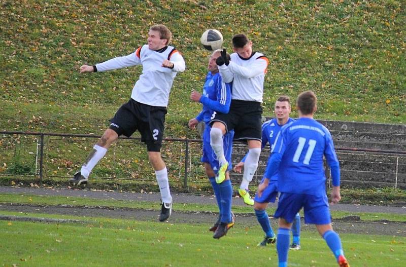 Snímky z utkání FK Nový Jičín – Lokomotiva Petrovice 2:1 (1:1).