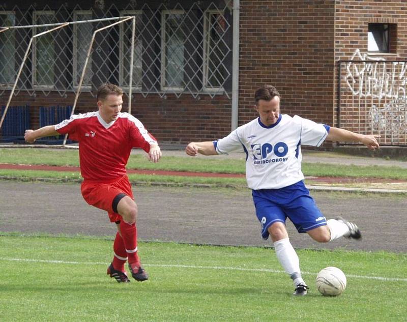 Tomáš Chromečka (vlevo) a jeho tým Nový Jičín v poháru pokračují.